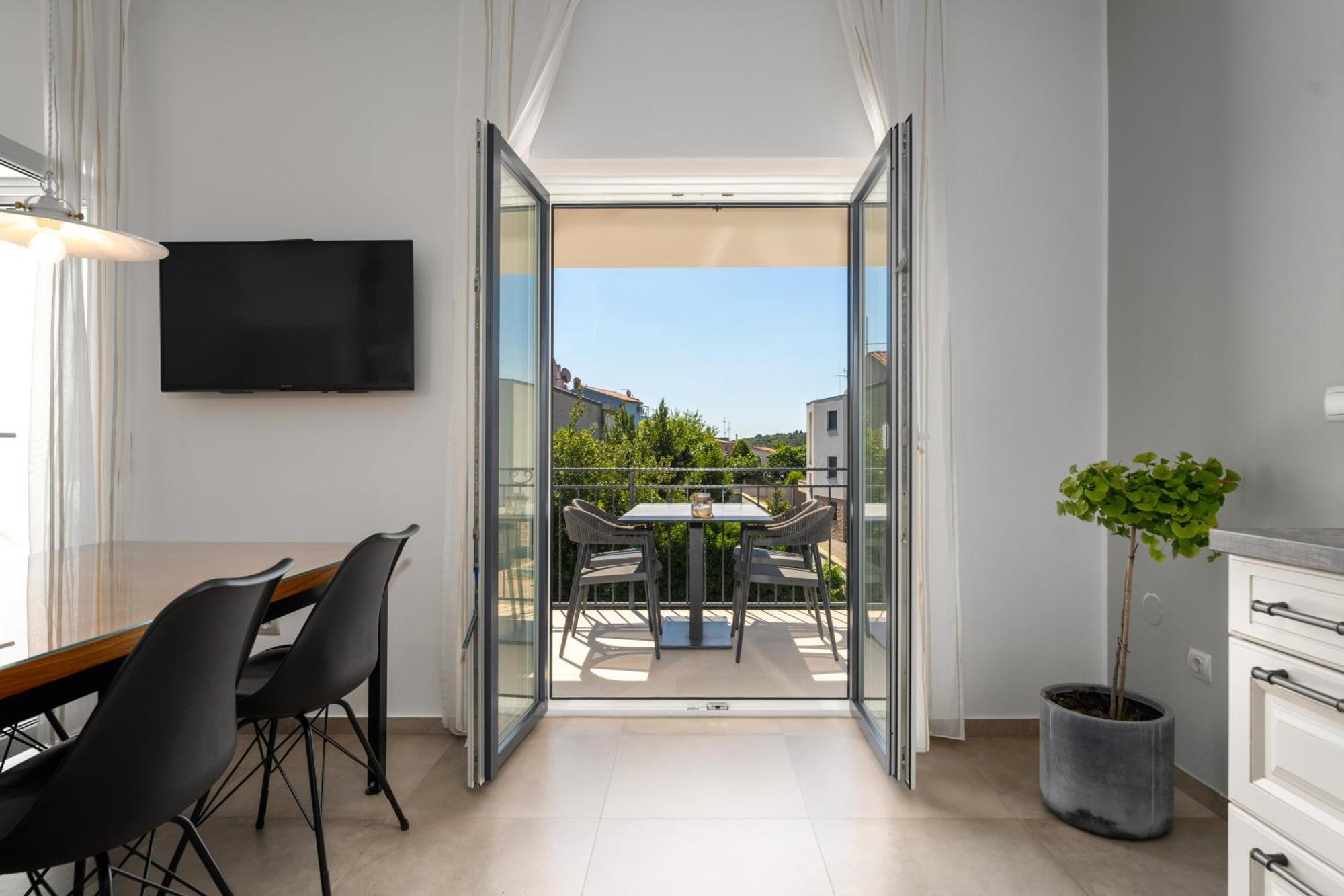 Luxury Apartments Villa San Avia Banjole Exterior foto