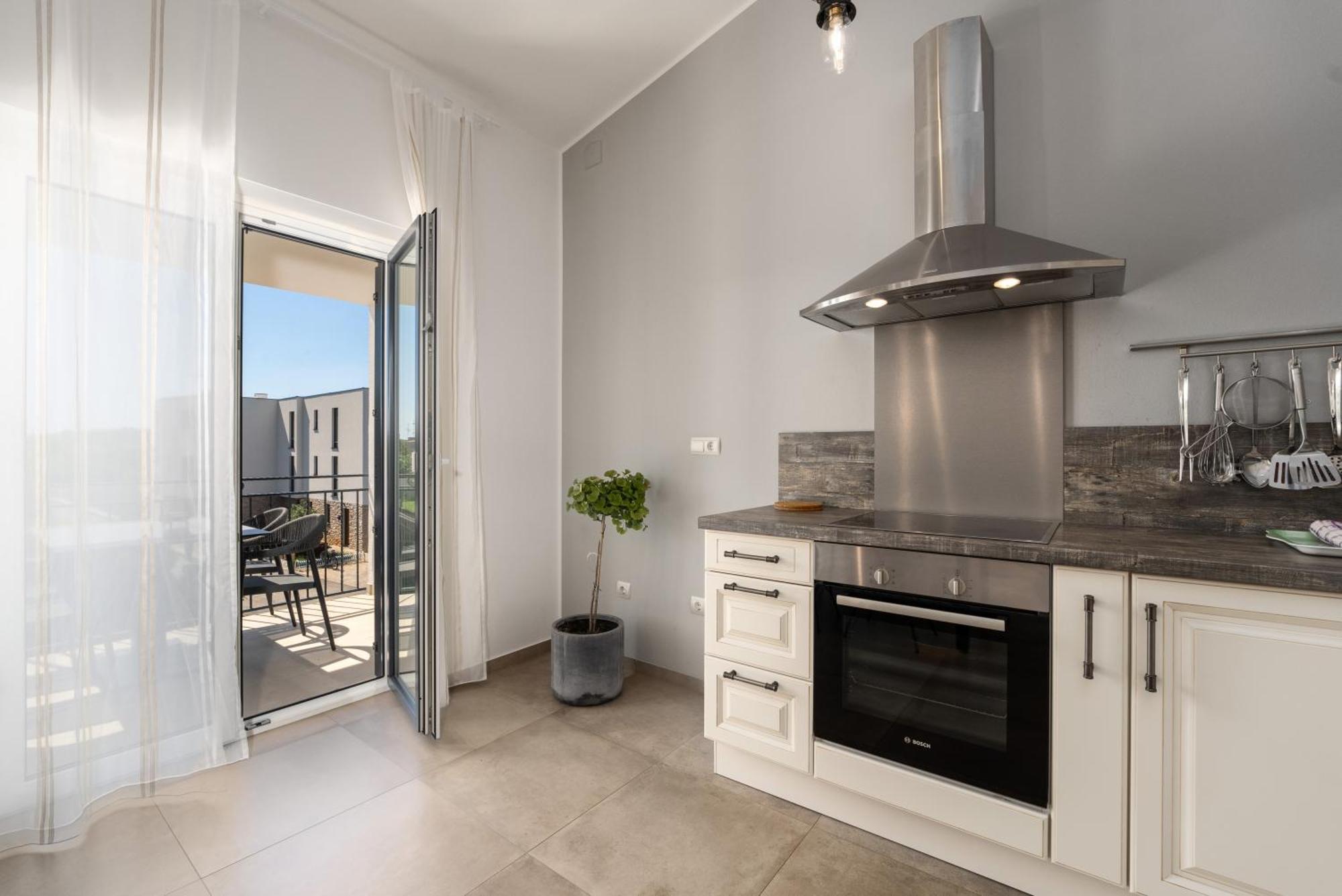Luxury Apartments Villa San Avia Banjole Exterior foto